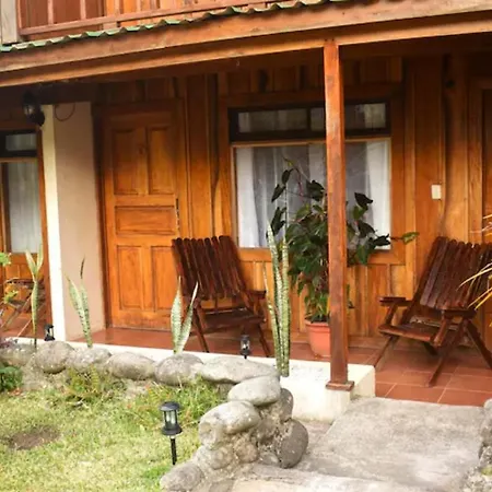 Cowboy Hostel - Habitaciones Con Bano Privado Monteverde Exterior photo