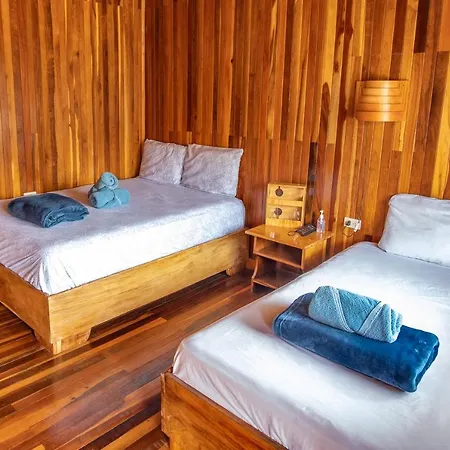 Cowboy Hostel - Habitaciones Con Bano Privado Monteverde Exterior photo
